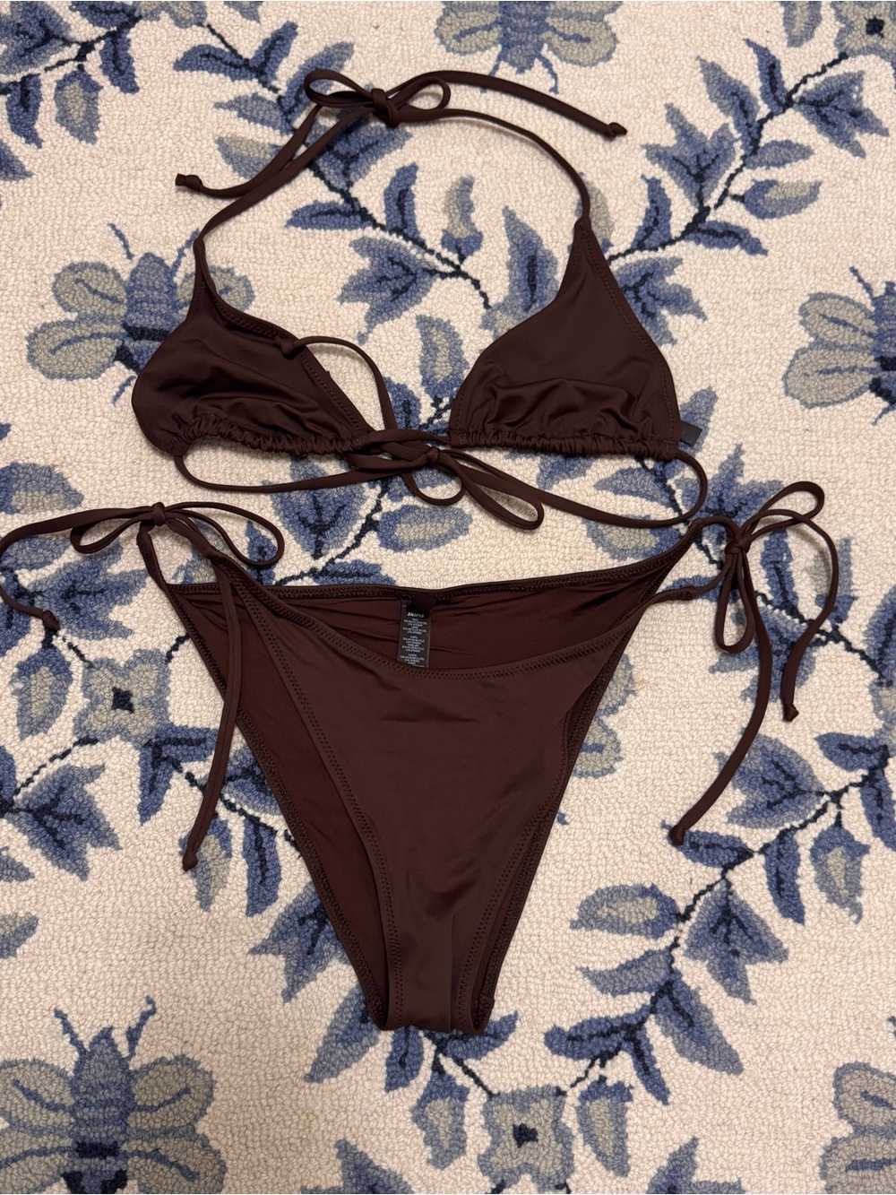SKIMS Bikini in Cocoa